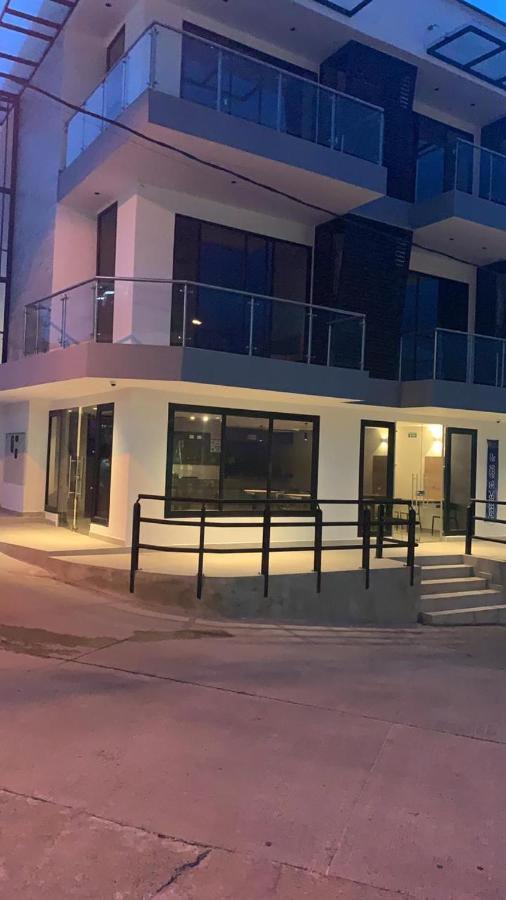 Hotel Tucunare Inirida Екстер'єр фото